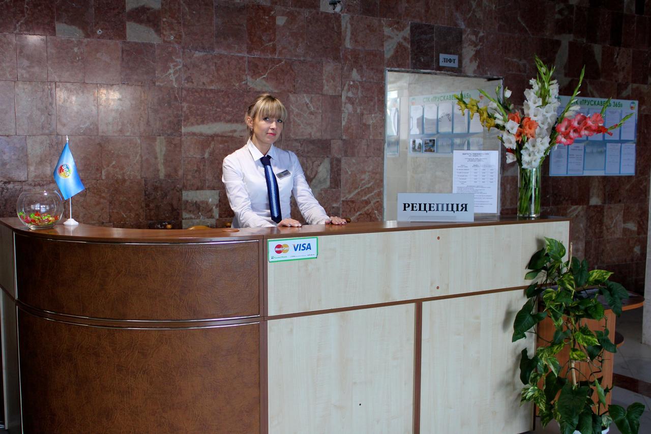 Truskavets 365 Hotel エクステリア 写真