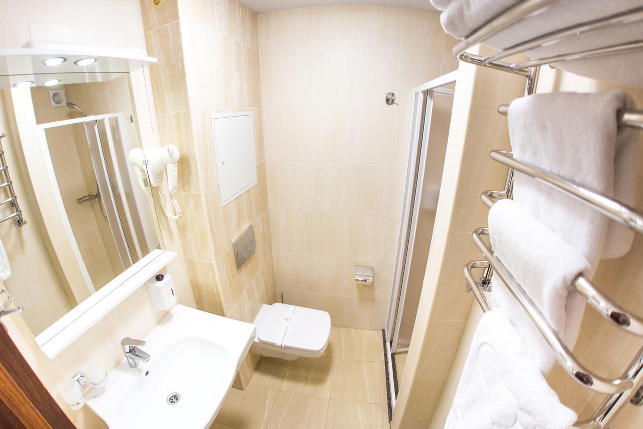 Truskavets 365 Hotel エクステリア 写真